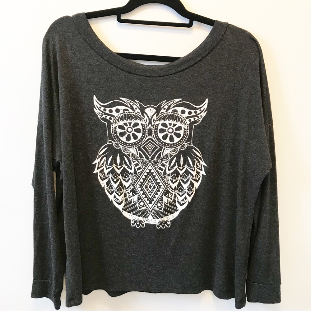 Graphic  “Owl” over sized top.